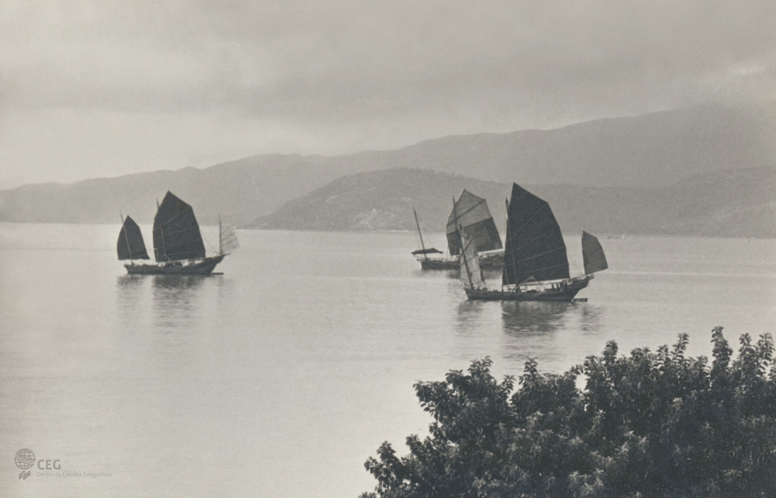 Different Visions from Different Times - Macau Closer
